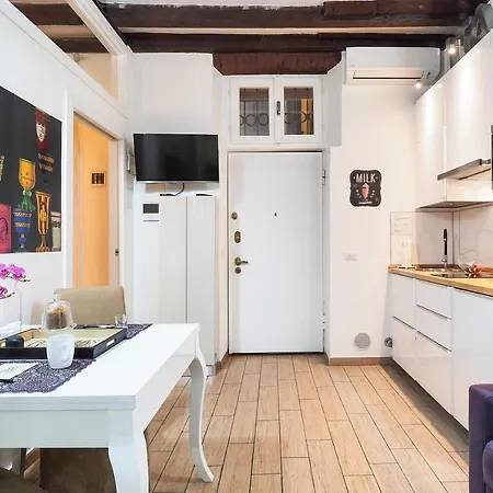 Corso Genova 21, Navigli & Duomo - Charming Milano