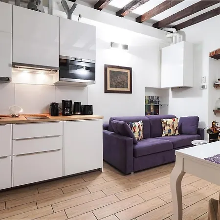 Apartment Centro Storico, Darsena E Duomo - Corso Genova - Italy Flat Vacation Mailand